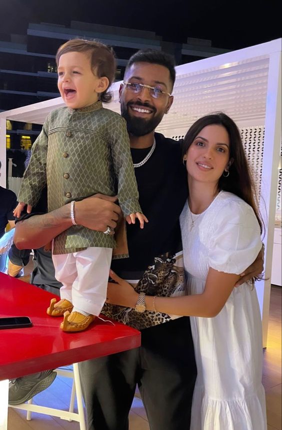 Hardik Pandya's Family